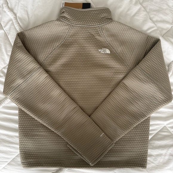 The North Face Women's DotKnit Thermal 1/4 Zip - Picture 6 of 8